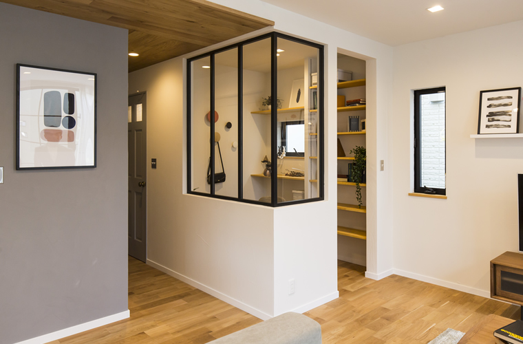 MODELHOUSE02